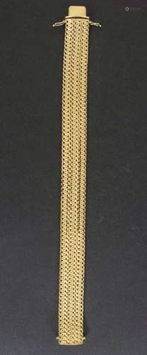 Goldarmband / A gold bracelet