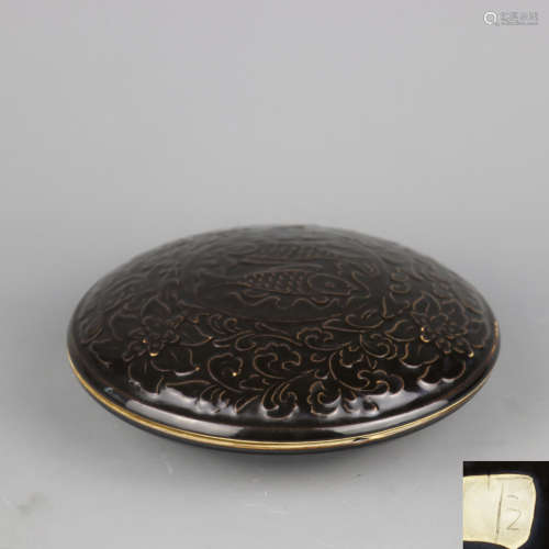  A Chinese Black Glazed Porcelain Round Box With Cover