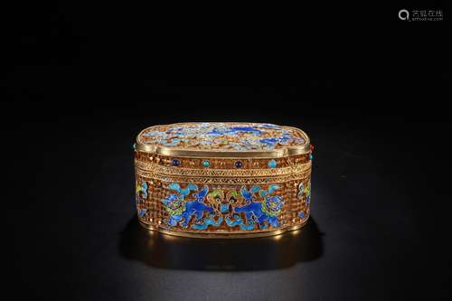 A Chinese Cloisonné Box with Cover