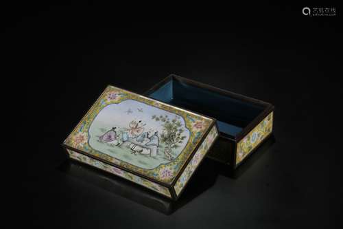 A Chinese Cloisonné Box with Cover