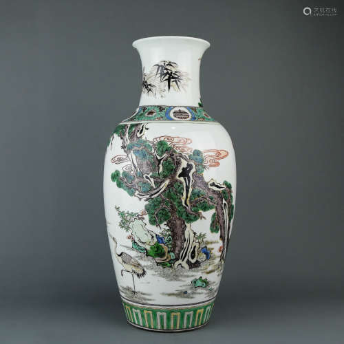 A Chinese Wu-Cai Porcelain Vase