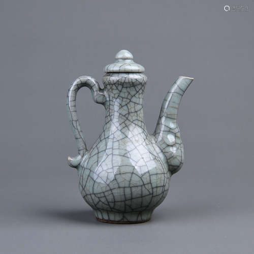 A Chinese Ge-Type Porcelain Wine Pot