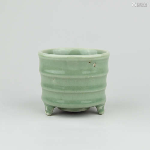 A Chines Celadon Porcelain Incense Burner