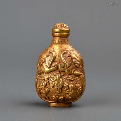 A Chinese Gold Snuff Bottle