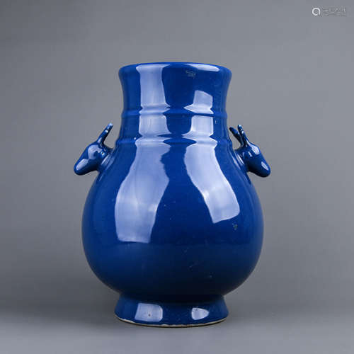 A Chinese Blue Glazed Porcelain Vase