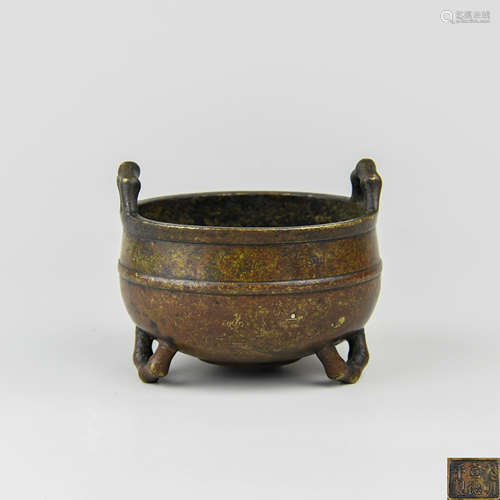 A Chinese Bronze Incense Burner