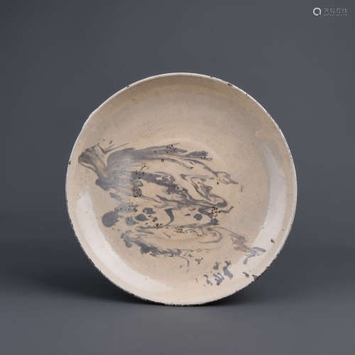 A Chinese Cizhou Porcelain Plate