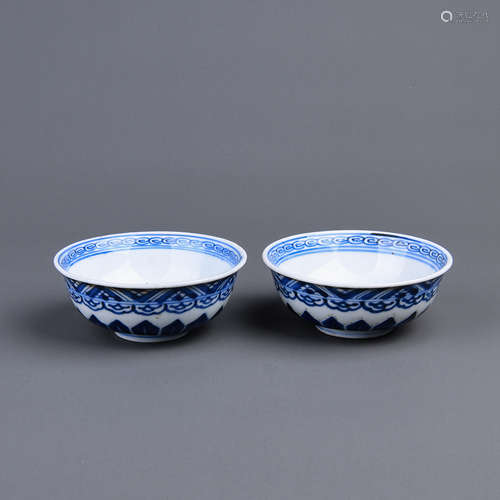 A Pair of Chinese Blue and White Porcelain Cups