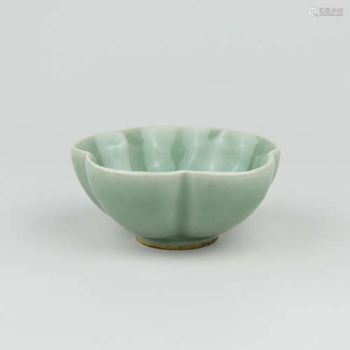 A Chines Celadon Porcelain Bowl