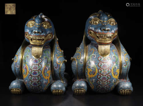 A PAIR OF CLOISONNE CENSERS WITH QIANLONG MARKING AND DRAGON&PHOENIX PATTERNS