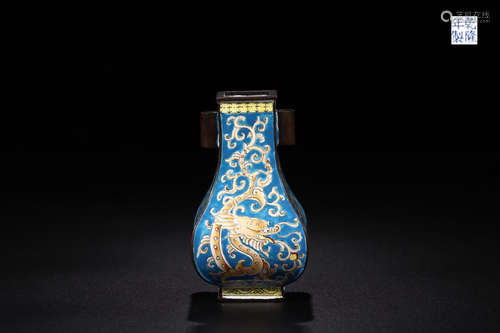 A QIANLONG MARK ENAMELED PIERECED-EAR VASE