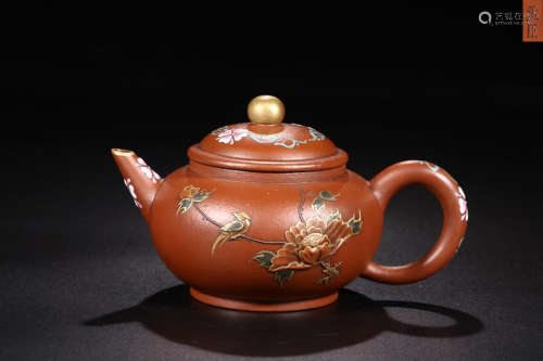 A MENGCHEN MARK ZHUNI ZISHA POT