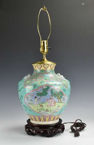 A Turquise Ground Porcelain Vase,20th C.