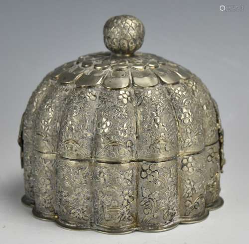 A Domed Silver Box w/ Hinged Clasp Lid