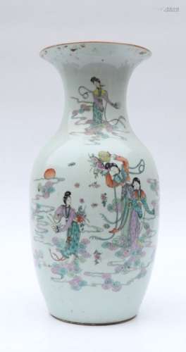 Chinese Qing Dynasty Famille Porcelain Bottle Vase
