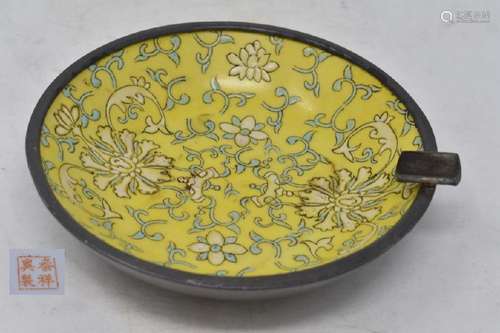 Circa 1900 Chinese Export Porcelain and Bronze Ashtray