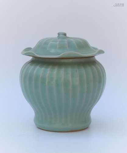 Chinese SongÂ Dynasty sky blue porcelain covered jar