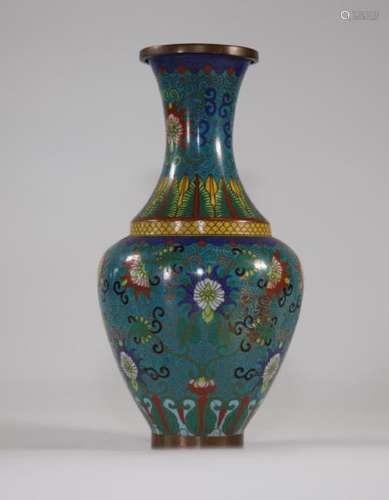 Chinese decorative enameled Bronze vase