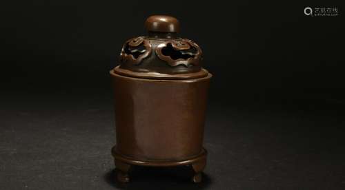 A Chinese Bat-framing Lidded Estate Censer Display