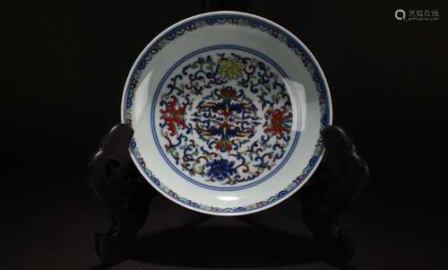 An Estate Chinese Bat-framing Porcelain Display Plate