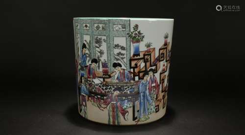 An Estate Chinese Lady-portrait Porcelain Pot Display