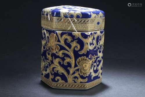 A Western-exported Chinese Estate Lidded Hexa-shape