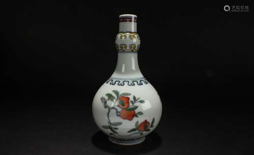 A Chinese Nature-sceen Estate Display Porcelain Vase