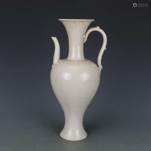 A DING WHITE PEONY TAEPOT SONG DYNASTY 10TH/C.