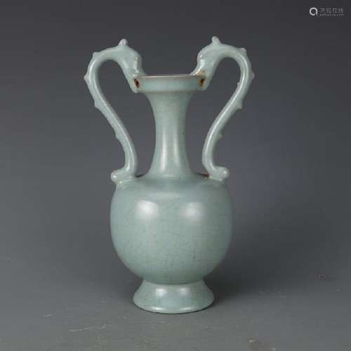 A GREY DOUBLE DRAGON VASE MING DYNASTY.