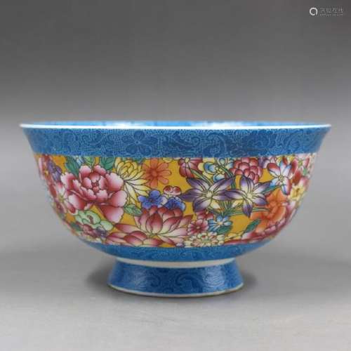 A FAMILLE ROSE BOWL QIANLONG MARK 17TH/C.