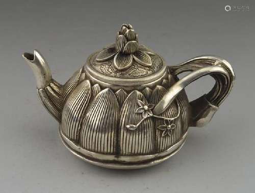 A SILVER LOTUS TEAPOT QIANLONG MARK 17TH/C.