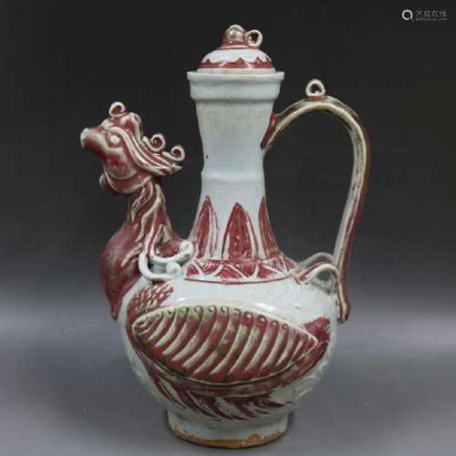 A RED & WHITE CHICKEN HEAD TEAPOT MING DYNASTY.