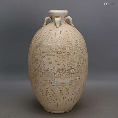 A WHITE DEER CIZHOU VASE SONG DYNASTY 10TH/C.