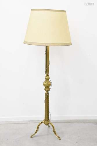 Lampadaire en bronze (Ht 173cm)