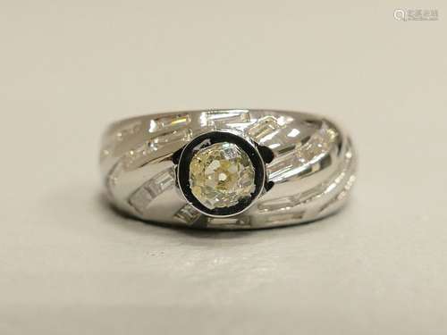 Bague en or blanc 18 carats avec diamant taille an…