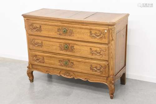 Commode liégeoise (90 x 120 x 48cm)