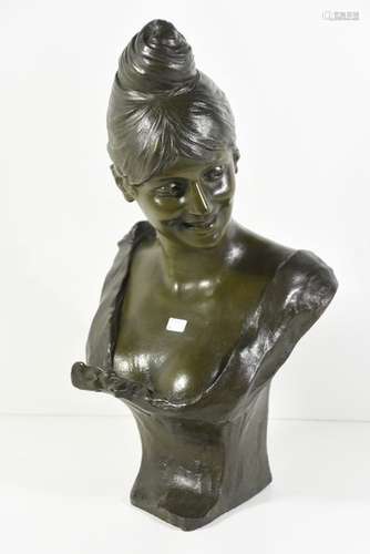 Buste de femme en bronze doré signé Van der straet…