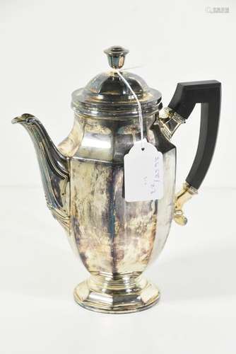 Cafetière Christofle, manche ébène (HT.24cm)