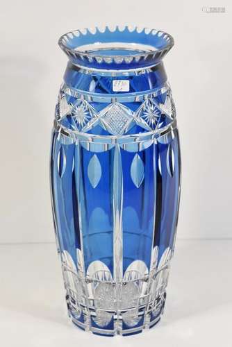 Vase Val Saint Lambert en cristal incolore doublé …