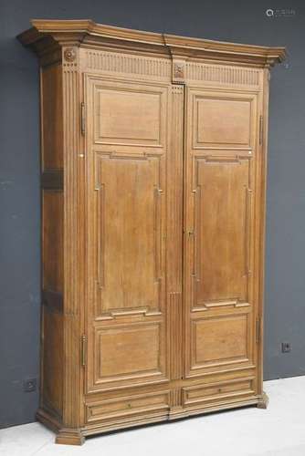 Armoire Louis XVI en chêne (HT.280 x 185 x 60cm)