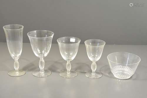 Service de verres en cristal Lalique modèle Fontai…