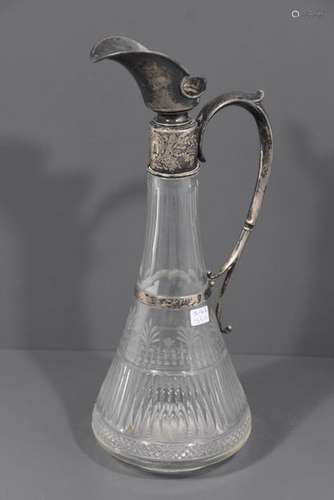 Carafe en cristal taillé, monture argent (manque l…