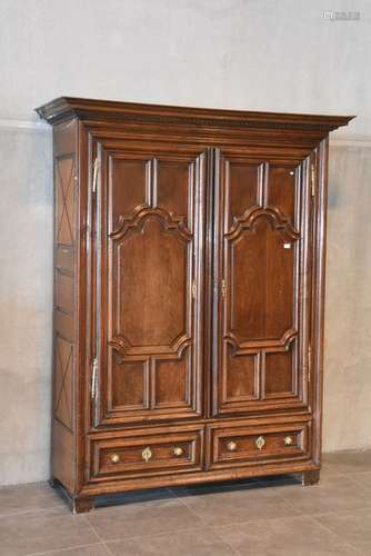 Armoire en chêne 18ème (Ht.230 x 170 x 70cm)