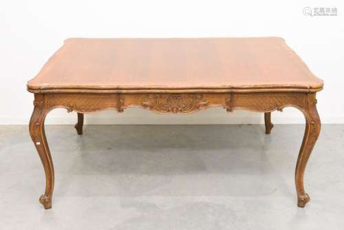 Table de style Louis XV en chêne à allonges (HT.75…