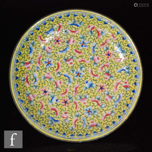 A Chinese Qianlong style enamel snuff dish, of circular form, rising from a low footring, the