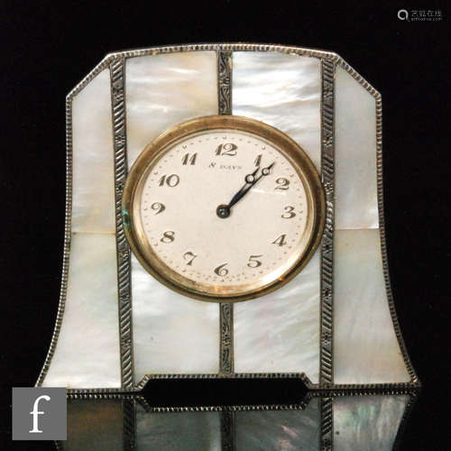 An Art Deco hallmarked silver small easel clock, Arabic numerals to a circular silvered dial