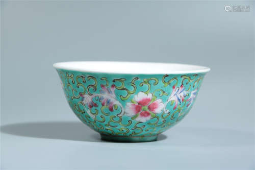 A CHINESE FAMILLE ROSE TEA CUP, QING DYNASTY, GUANGXU MARK AND PERIOD