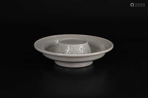 A CHINESE YINGQING DISH, SONG DYNASTY
