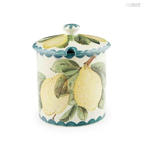 A WEMYSS WARE PRESERVE JAR AND COVER 'LEMONS' PATTERN, EARLY 20TH CENTURY impressed WEMYSS,