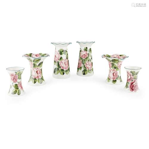 A GROUP OF WEMYSS WARE 'CABBAGE ROSES' PATTERN, EARLY 20TH CENTURY comprising A PAIR OF GROSVENOR